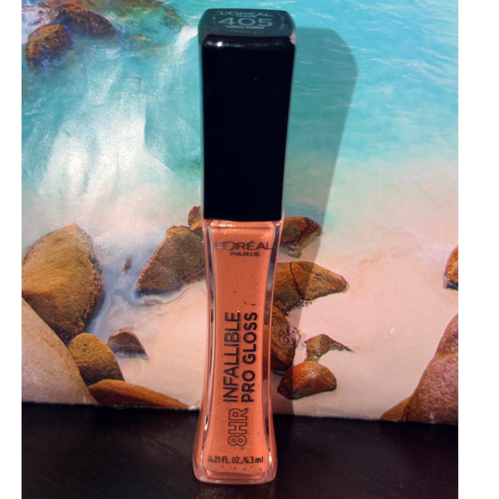 L'Oreal Paris Infallible 8HR Pro Gloss 405 Coral Sands Peach Lip Gloss